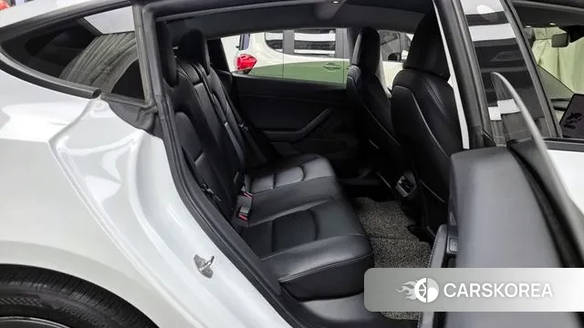 Tesla Model 3 2021 Белый из Кореи, фото 3