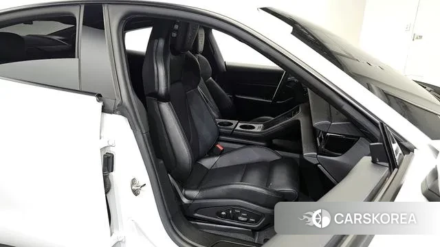 Porsche Taycan 2022 Белый из Кореи, фото 3