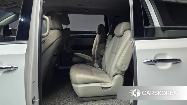 Kia The New Carnival 2019 Белый из Кореи, фото 3