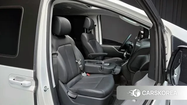 Hyundai Staria 2024 Белый из Кореи, фото 3