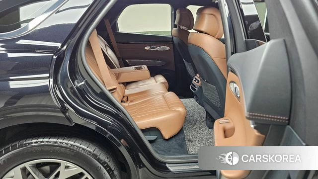 Genesis GV70 2021 Черный из Кореи, фото 3