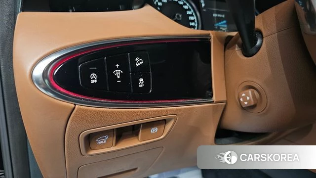 Genesis GV70 2022 Черный из Кореи, фото 3