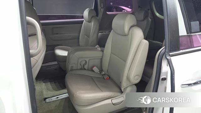 Kia The New Carnival 2020 Белый из Кореи, фото 3