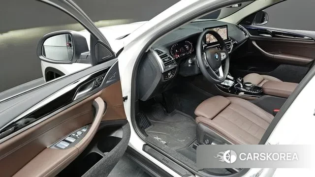 BMW X4 (G02) 2023 Белый из Кореи, фото 3