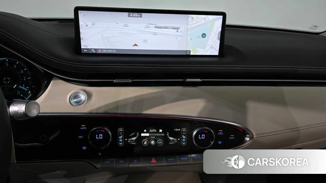 Genesis GV70 2023 Белый из Кореи, фото 3
