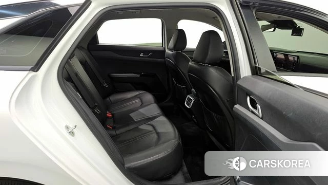 Kia K5 3rd generation 2021 Белый из Кореи, фото 3