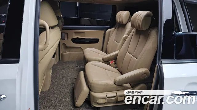 Kia The New Carnival 2019 Белый из Кореи, фото 3