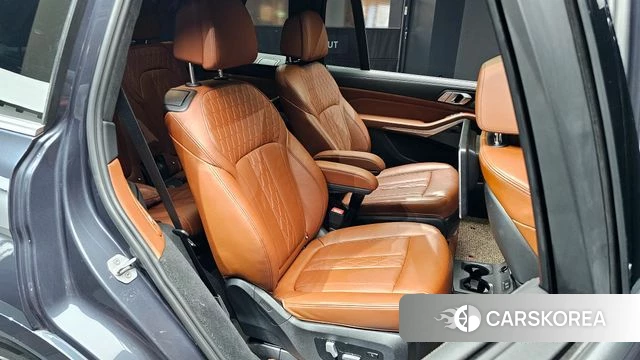 BMW X7 (G07) 2020 Серый из Кореи, фото 3