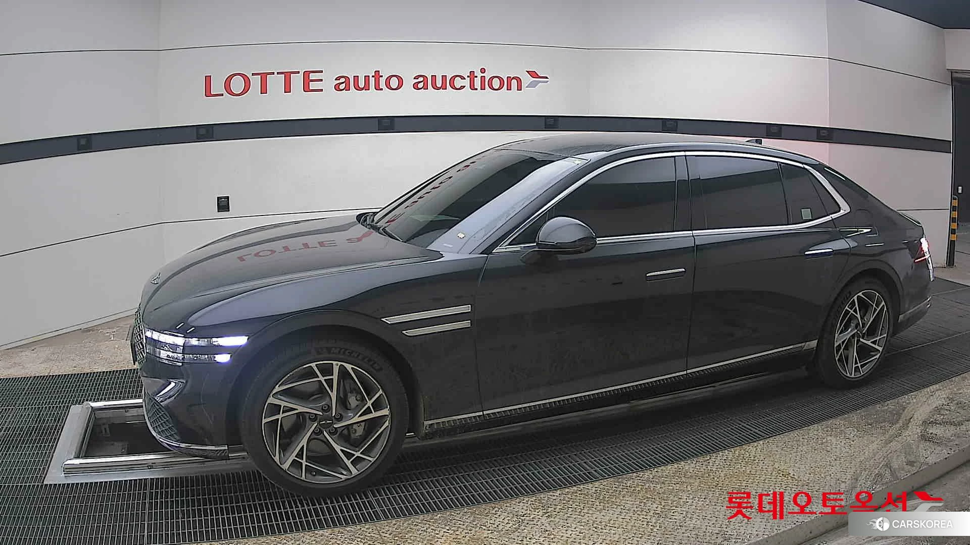 Hyundai G90 2023 Maui Black из Кореи, фото 3