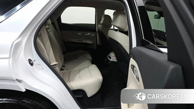 Genesis GV70 2024 Белый из Кореи, фото 3