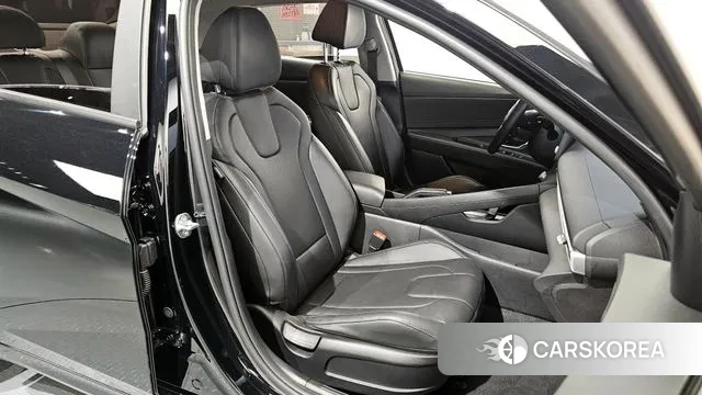 Hyundai Avante (CN7) 2021 Черный из Кореи, фото 3