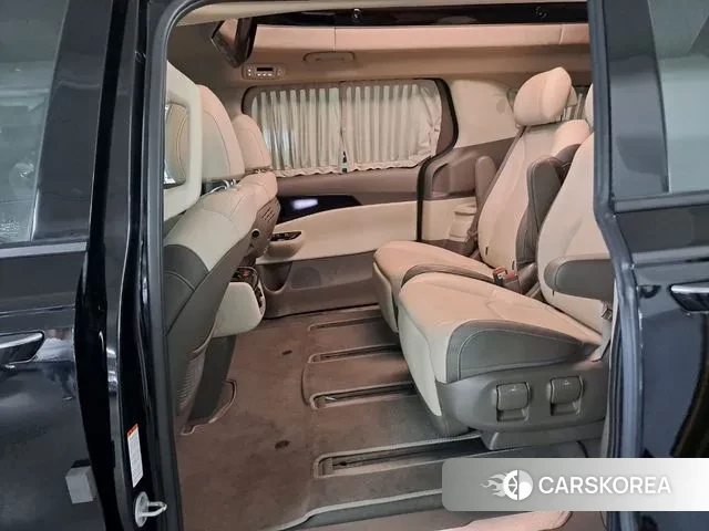 Kia Carnival 4th generation 2022 Черный из Кореи, фото 3