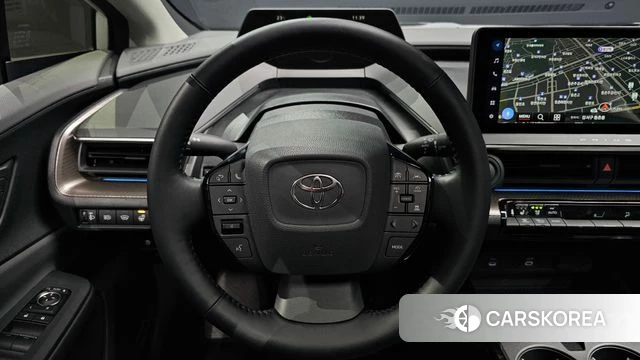 Toyota Prius 5th Generation 2025 Белый из Кореи, фото 3