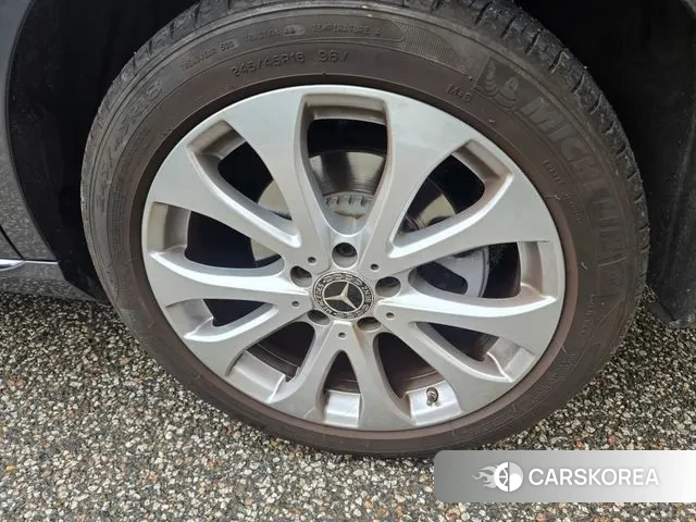 Mercedes-Benz E-Class W213 2018 Серый из Кореи, фото 3