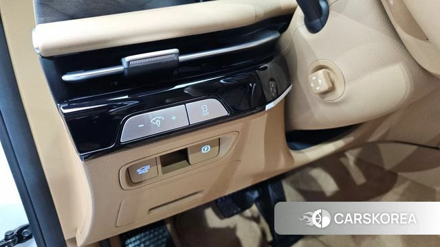 Genesis G80 (RG3) 2024 Белый из Кореи, фото 3