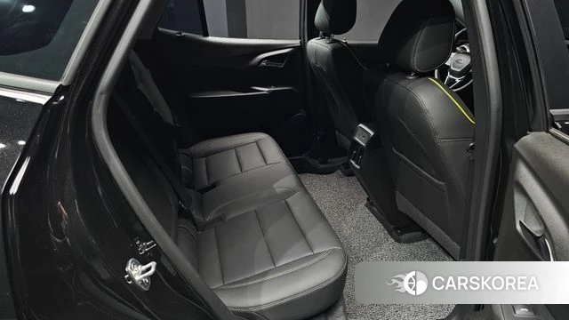 Chevrolet (GM Daewoo) Trax Crossover 2023 Черный из Кореи, фото 3