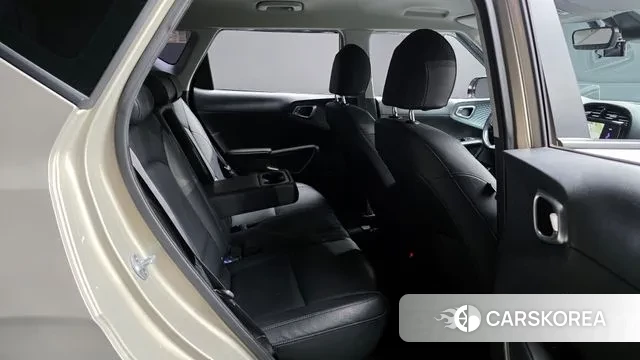 Kia Soul Booster EV 2019 Песочный из Кореи, фото 3