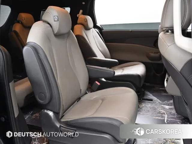 Kia The New Carnival 4th Generation 2025 Черный из Кореи, фото 3