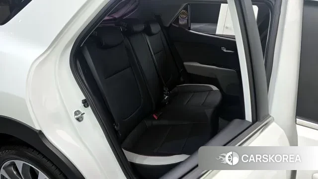 Kia Stonic 2020 Белый из Кореи, фото 3