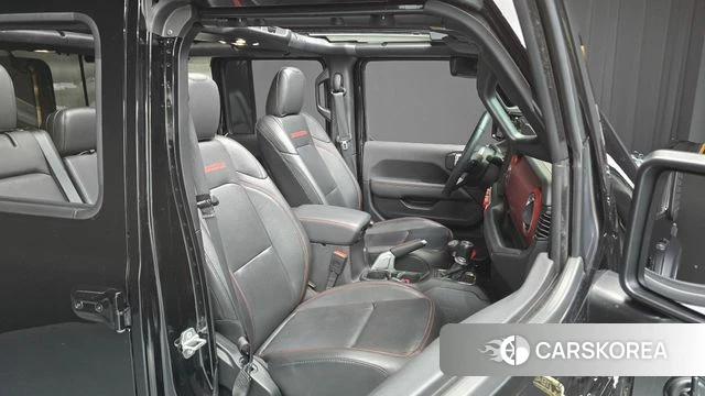 Jeep Wrangler (JL) 2021 Черный из Кореи, фото 3