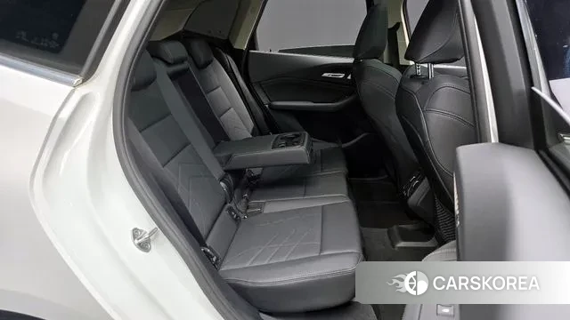 BMW 2 Series Active Tourer (U06) 2023 Белый из Кореи, фото 3