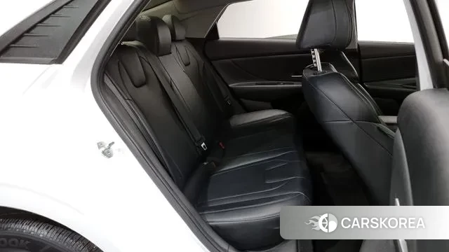 Hyundai Avante (CN7) 2021 Белый из Кореи, фото 3