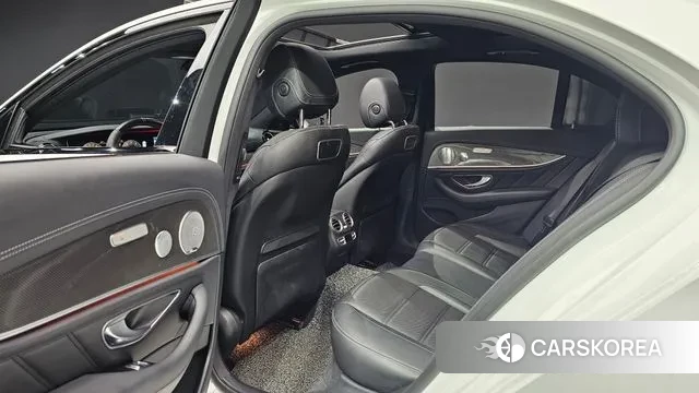 Mercedes-Benz E-Class W213 2019 Белый из Кореи, фото 3