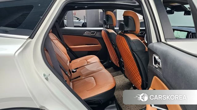 Kia Sportage 5th Generation 2022 Белый из Кореи, фото 3