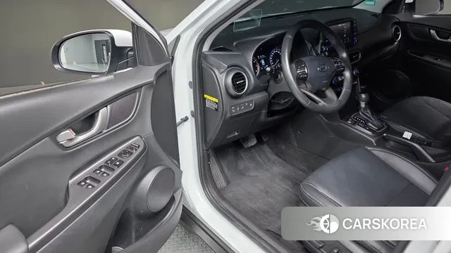 Hyundai Kona 2018 Белый из Кореи, фото 3