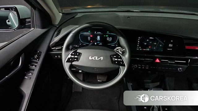Kia Di Ol Nu Niro 2022 Темно-зеленый из Кореи, фото 3