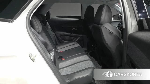 Peugeot 3008 second generation 2019 Белый из Кореи, фото 3