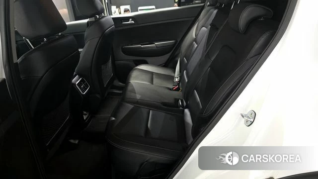 Kia Sportage 4th Generation 2018 Белый из Кореи, фото 3