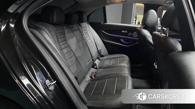 Mercedes-Benz E-Class W213 2019 Черный из Кореи, фото 3