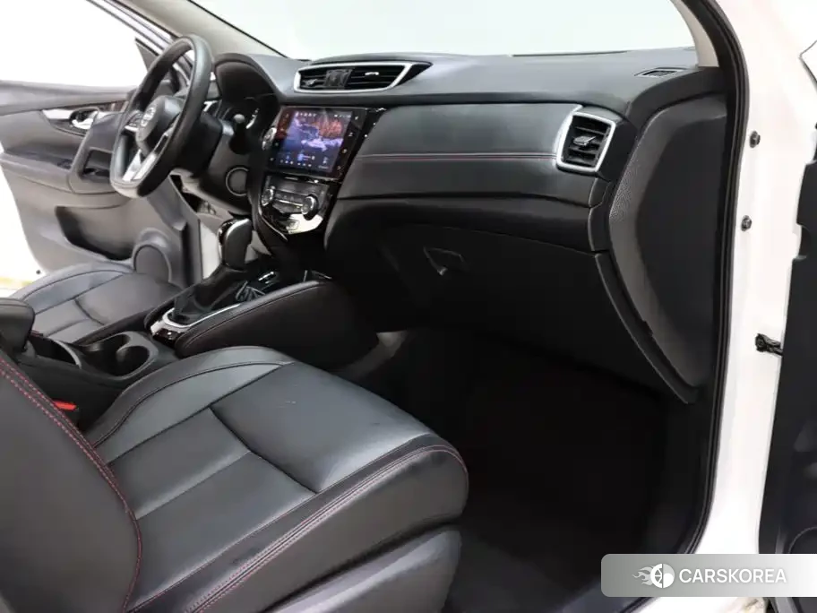 Nissan Qashqai 2024 Белый из Китая, фото 3