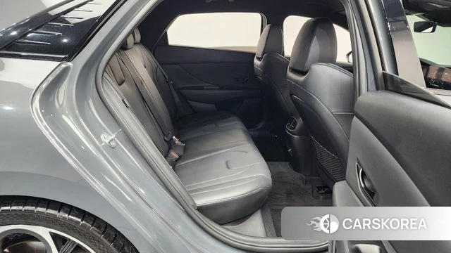 Hyundai The New Avante (CN7) 2024 Серый из Кореи, фото 3