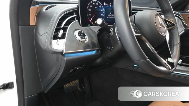 Mercedes-Benz E-Class W214 2024 Белый из Кореи, фото 3