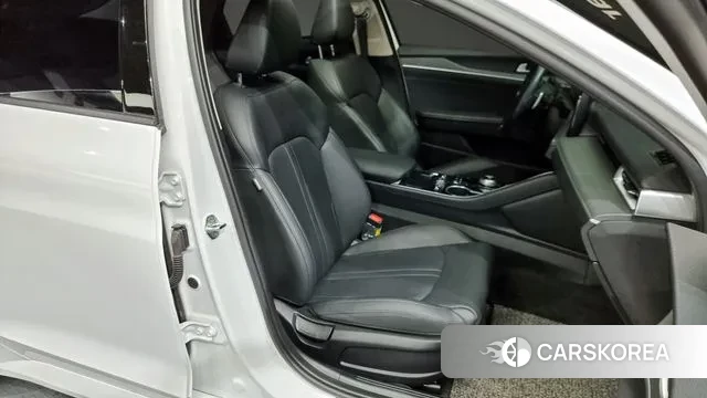 Kia K5 3rd generation 2020 Белый из Кореи, фото 3