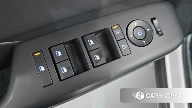 Hyundai Kona (SX2) 2024 Белый из Кореи, фото 3