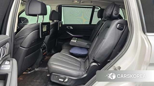 BMW X7 (G07) 2022 Белый из Кореи, фото 3