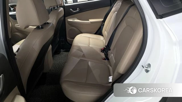 Hyundai Kona 2018 Белый из Кореи, фото 3