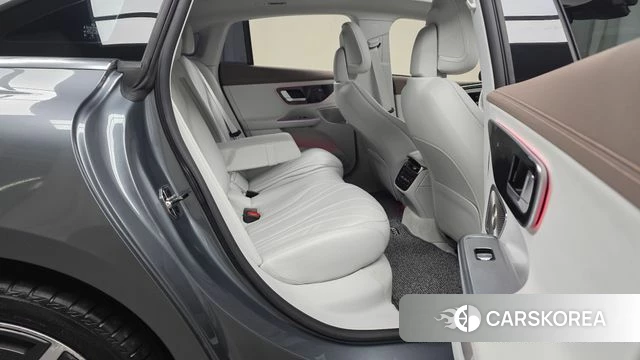 Mercedes-Benz EQE V295 2023 Серый из Кореи, фото 3