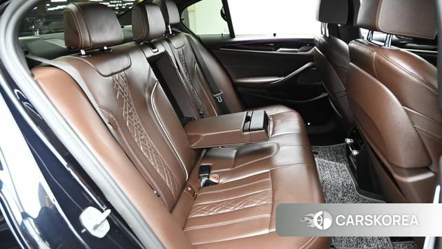 BMW 5 Series (G30) 2022 Черный из Кореи, фото 3