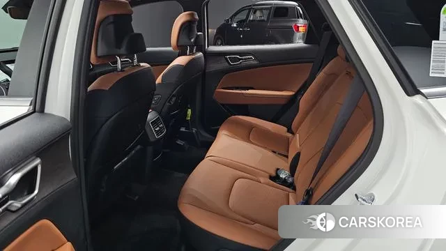 Kia Sportage 5th Generation 2024 Белый из Кореи, фото 3