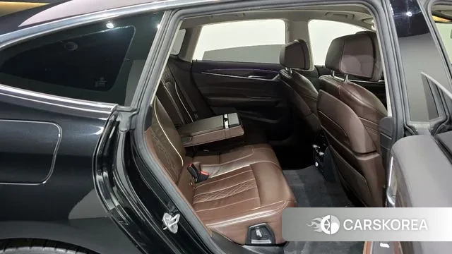 BMW 6 Series GT (G32) 2020 Черный из Кореи, фото 3