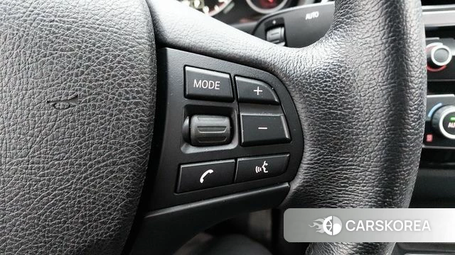 BMW 3 Series (F30) 2018 Серебряный из Кореи, фото 3