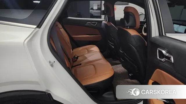 Kia Sportage 5th Generation 2023 Белый из Кореи, фото 3