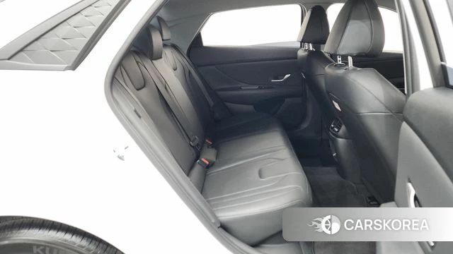 Hyundai The New Avante Hybrid (CN7) 2025 Белый из Кореи, фото 3