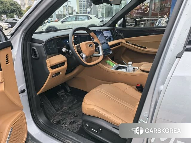 Geely Galaxy Galaxy L7 2025 Серебристо-серый из Китая, фото 3