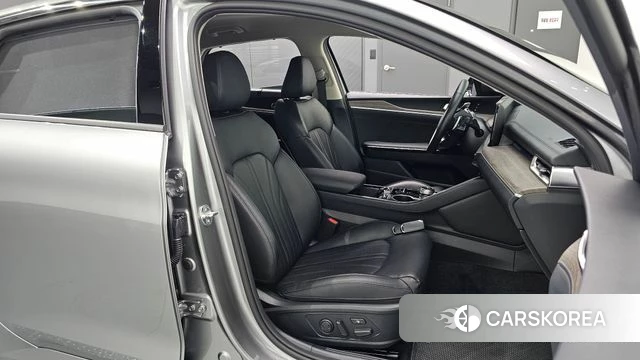 Kia K5 3rd generation 2023 Серый из Кореи, фото 3