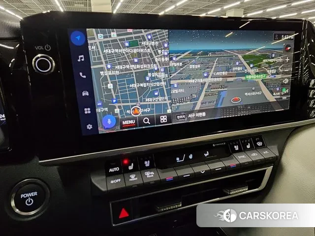 Toyota Camry (XV80) 2025 Красный из Кореи, фото 3